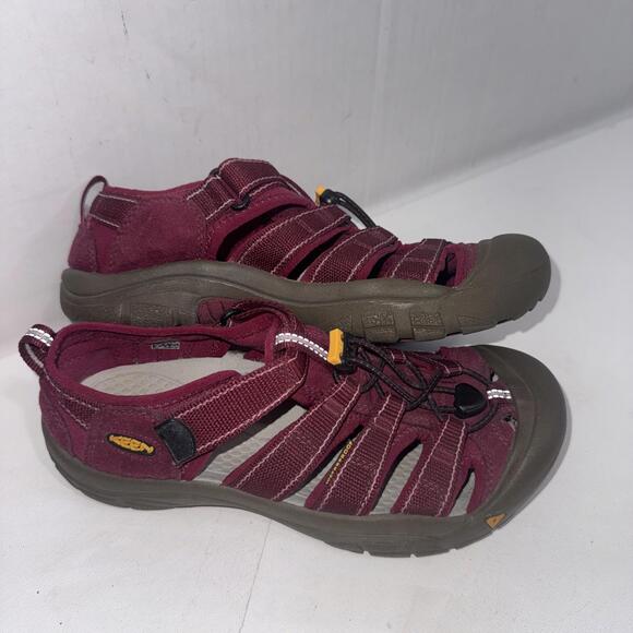 KEEN Newport H2 Mens Burgundy Gorpcore Outdoor Sport Hiking Sandals Shoes Size 6 - Picture 6 of 14